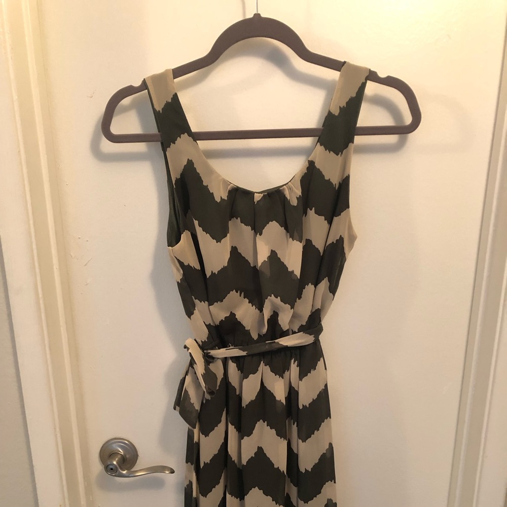 Lily Rose green and cream chevron dress